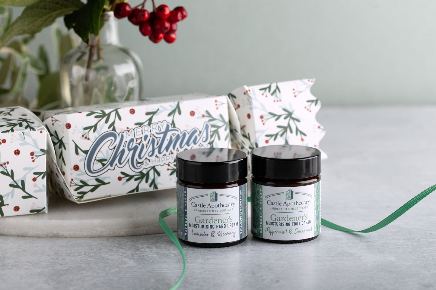 Gardeners Hand Cream and Foot Cream Christmas Cracker Gift Set 30mls
