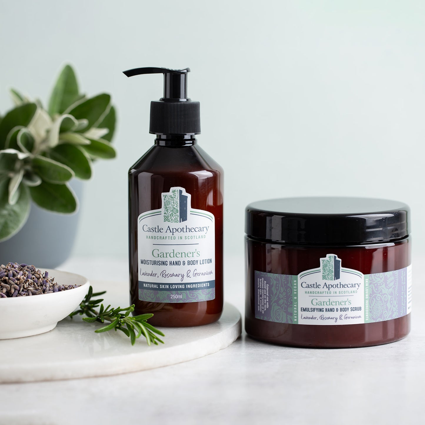 Gardeners Pamper Body Gift Set - Hand & Body Lotion & Large Hand & Body Scrub