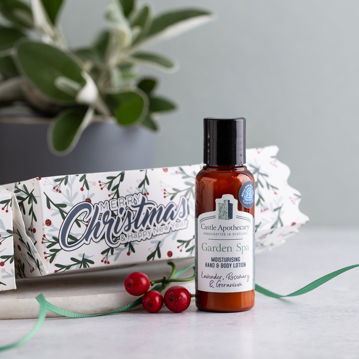Garden Spa Moisturising Hand & Body Lotion with Christmas Cracker - Mini - 50mls